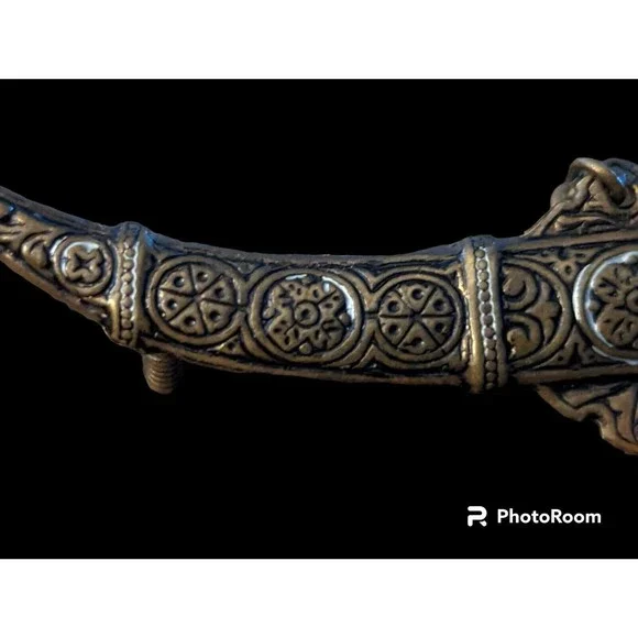 Black Gold Vintage Sword Sheath Lapel Pin Badge Collar Brooch SF Damascene 3in
